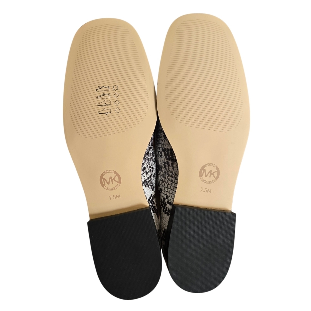 🔥NIB Michael Kors Carlson Loafer, Color: Aluminum, Size 7.5 - Picture 5 of 9